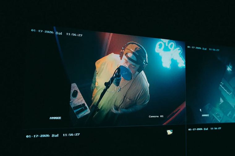 Studio camera feed in color